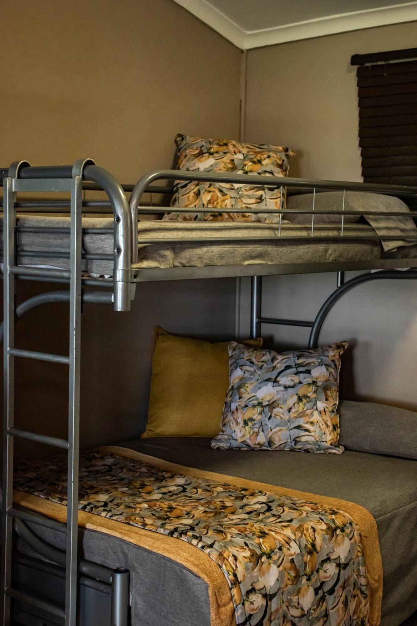 Drakensview Self Catering Apartment Winterton Ngoại thất bức ảnh