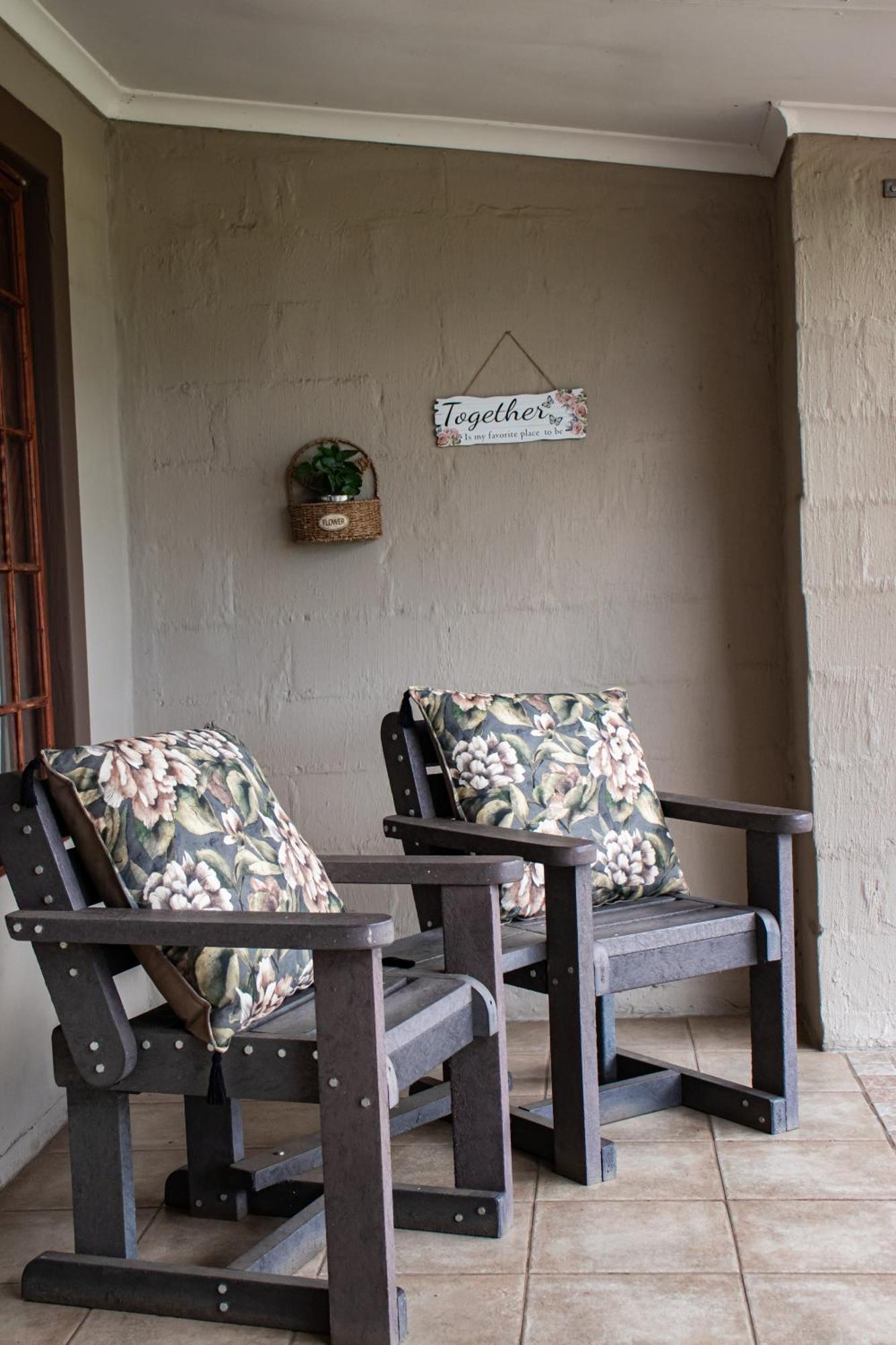 Drakensview Self Catering Apartment Winterton Ngoại thất bức ảnh